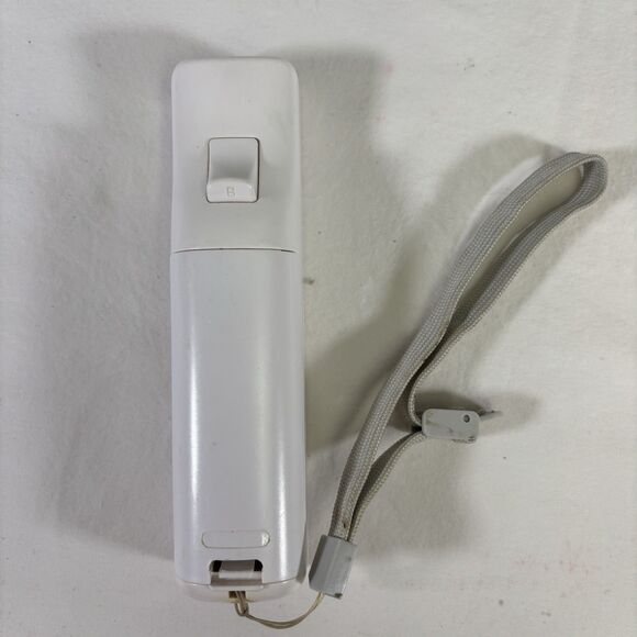 Nintendo Wii Remote Plus White Controller + Black Nyko & Silicone Case Cover Lot - Picture 4 of 10